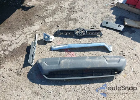 2014 Toyota Tacoma Prerunner V6 from USA, damaged, VIN 3TMJU4GN5EM157352